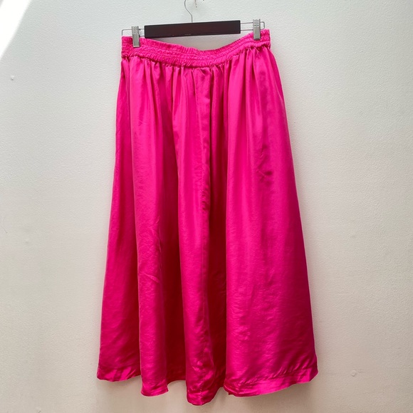 Vintage - Hot Pink Silk Skirt